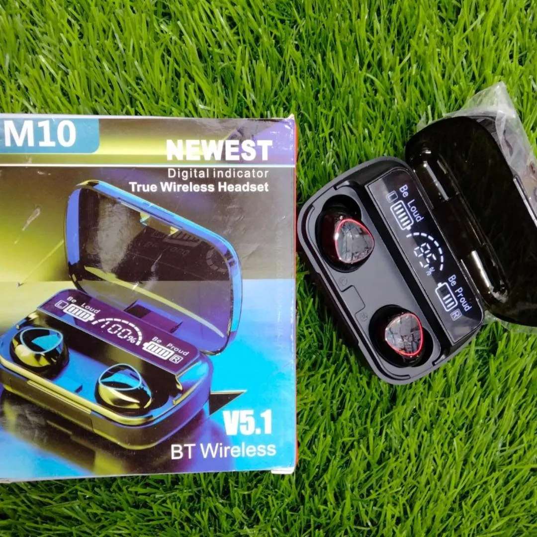 M10 wireless earbuds thumbnail 5